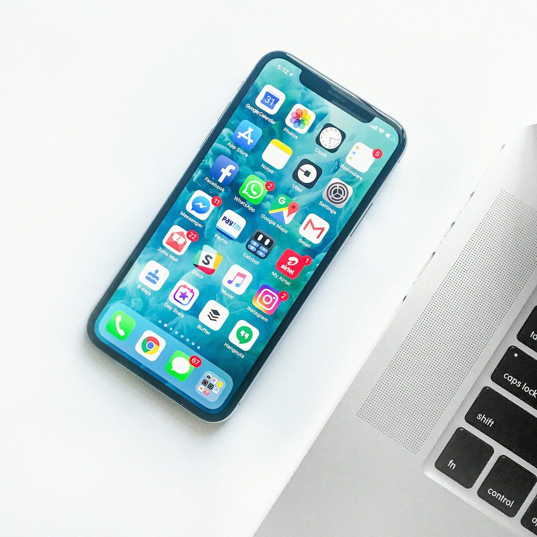 乐竞体育app下载 APP 赛程与赛事列表界面示意
